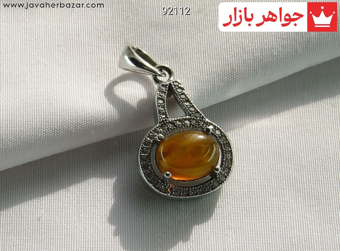 پلاک نقره عقیق زرد طرح سوسن [شرف الشمس]